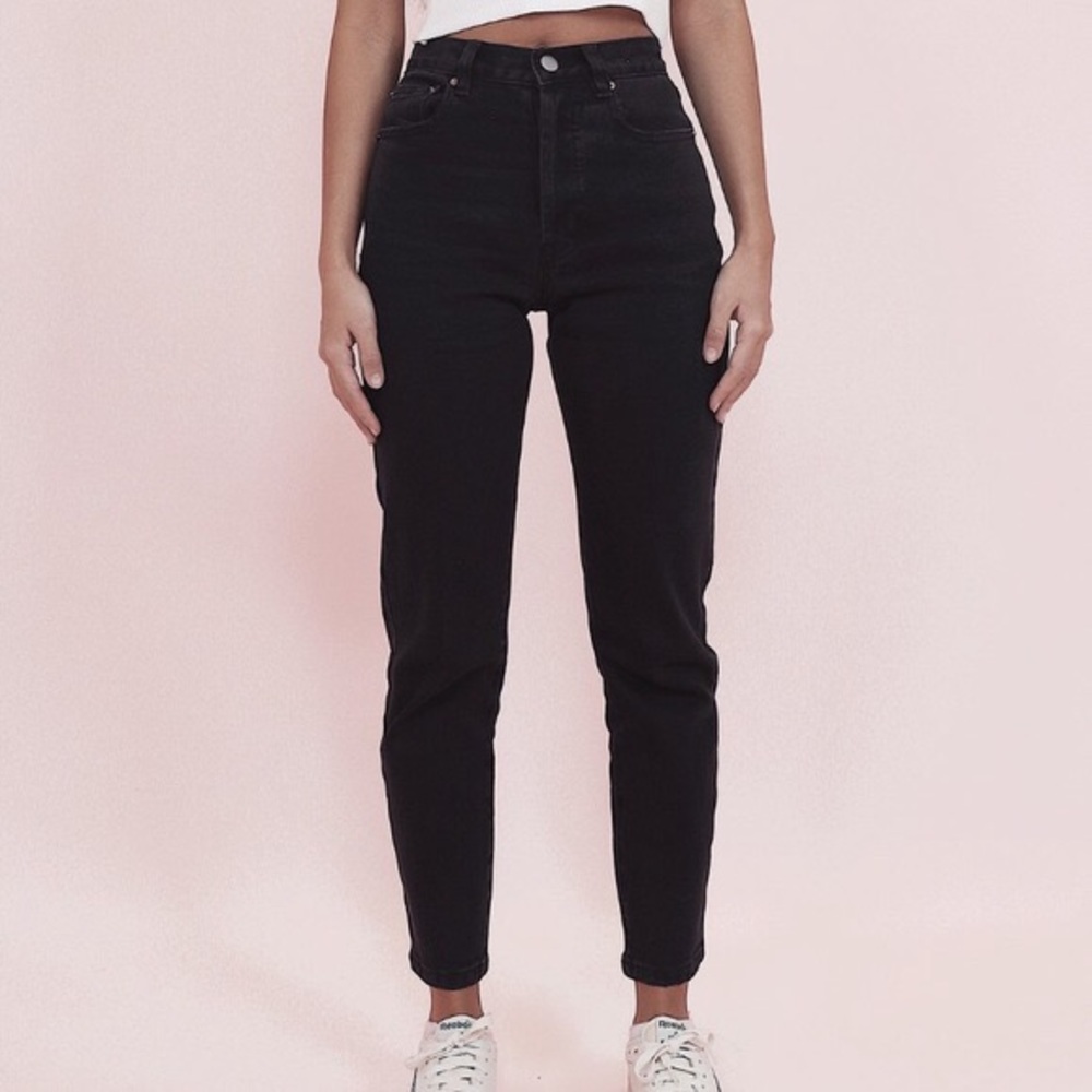 Cry Baby Hugging Mom Jeans- washed black size 28